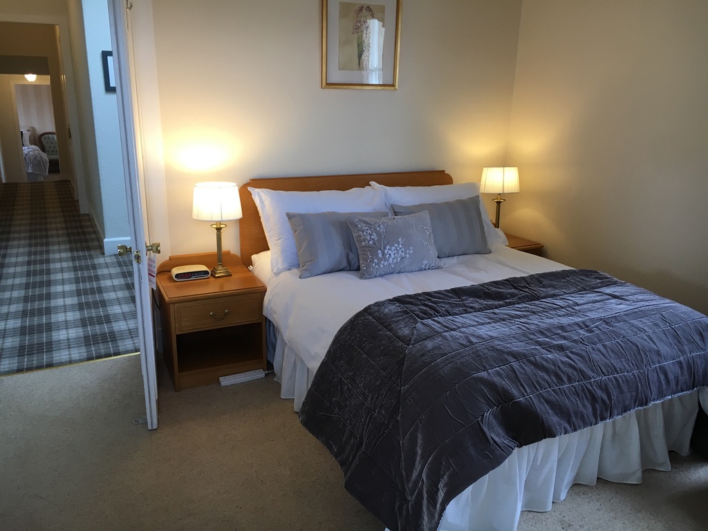 Double bedroom at Ballifeary Guest House Inverness
