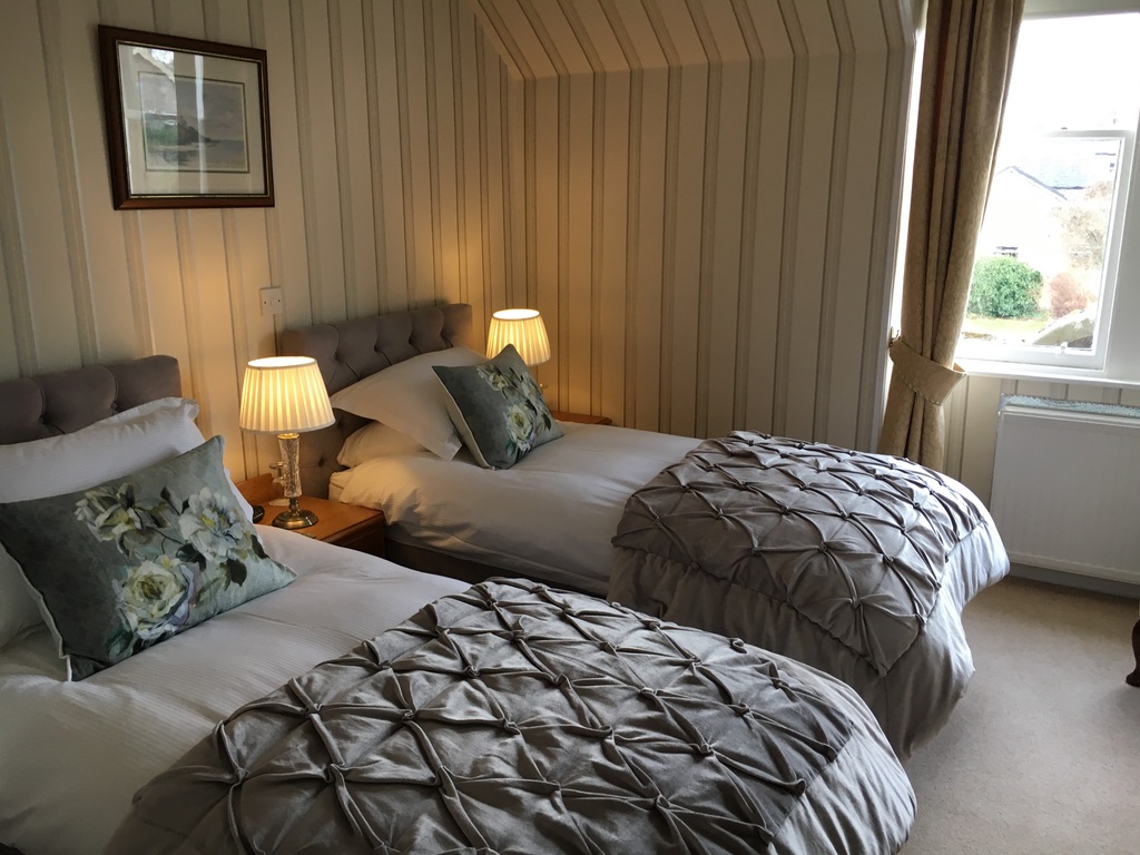 Superior twin bedroom at Ballifeary Guest House Inverness